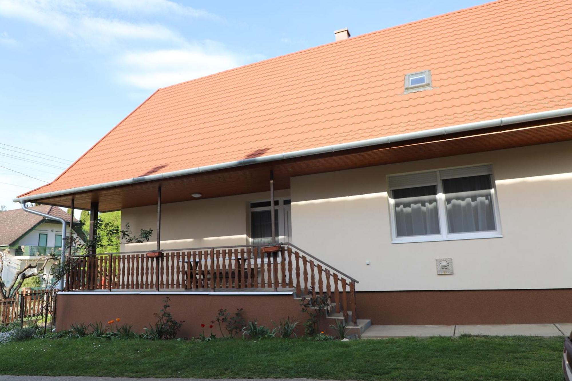 דירות Balatonboglár Attila Vendeghaz מראה חיצוני תמונה